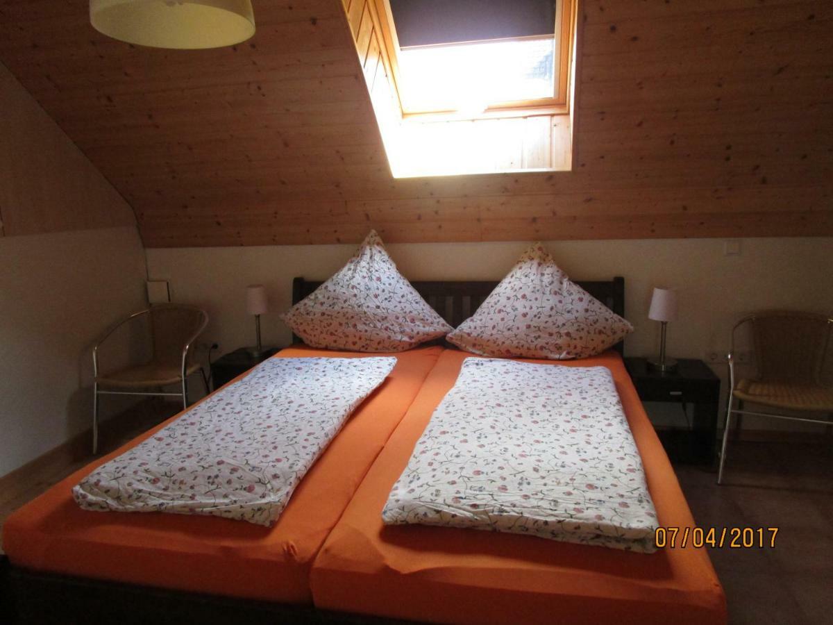 Ferienwohnung Hueck Lind Kültér fotó